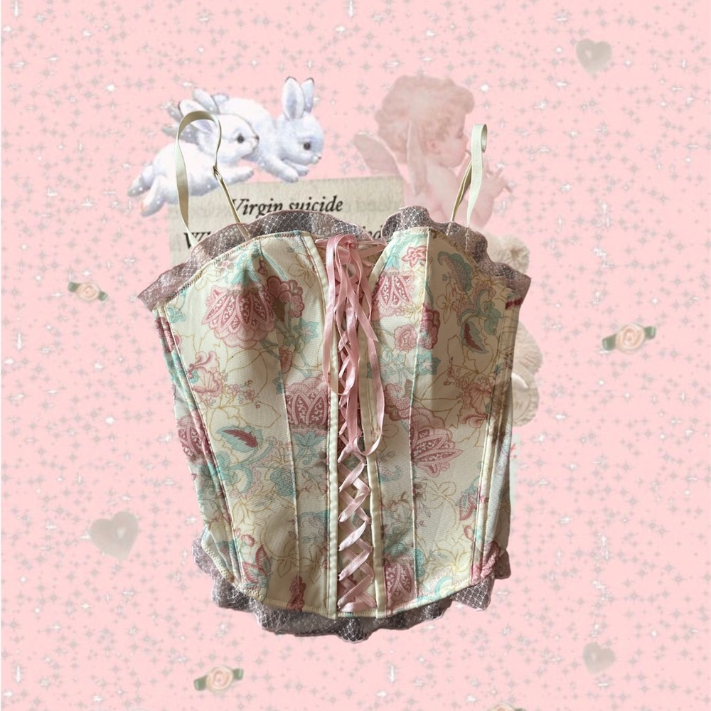 Adorable girly dollette floral corset top | Sophie B